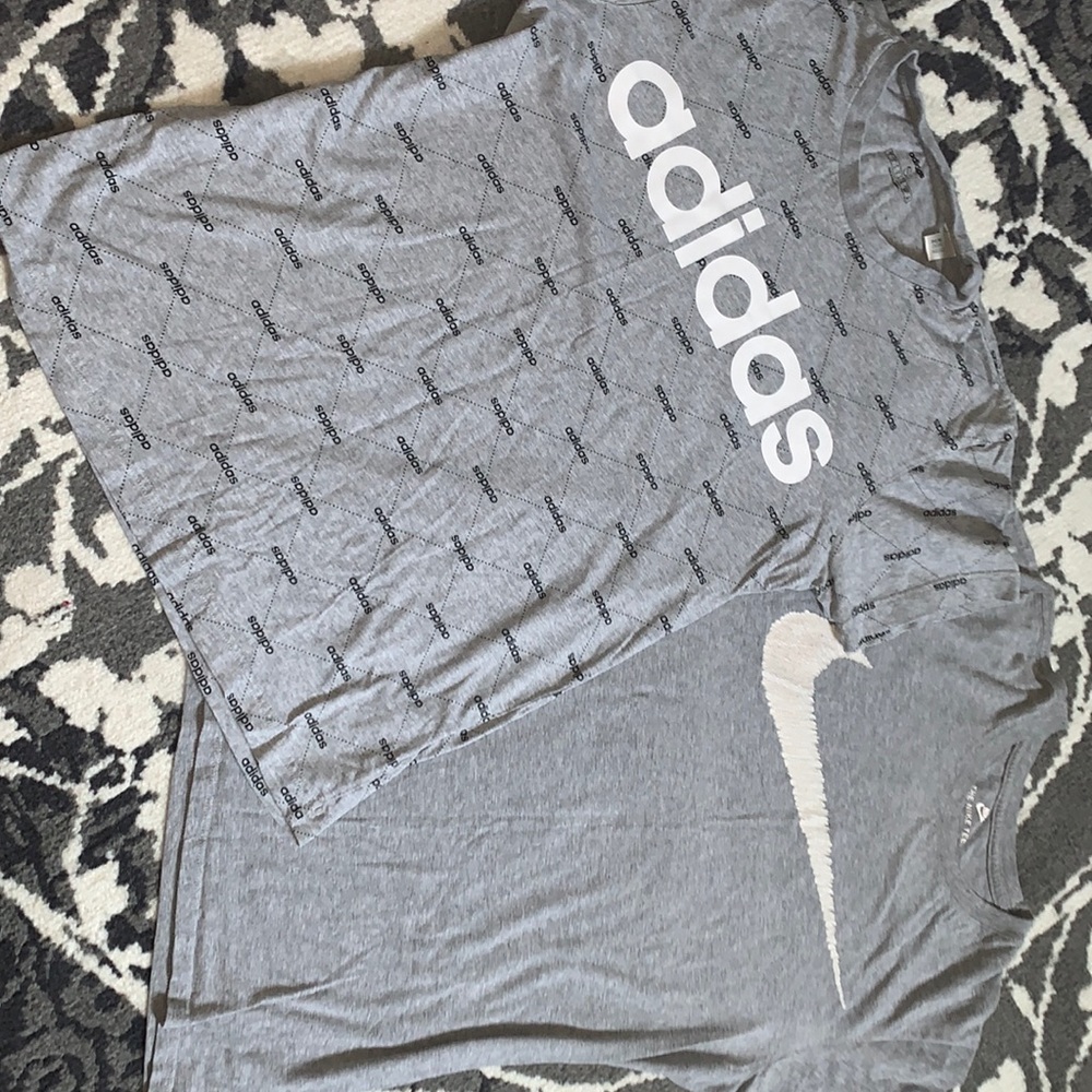 Men’s small T-shirt’s